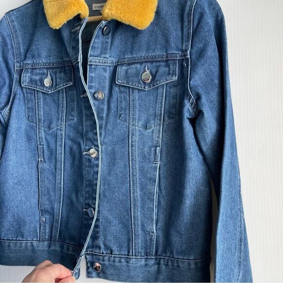 Samantha Sipos Babe jean jacket faux fur collar fuzzy lettermen style letters - Picture 5 of 12